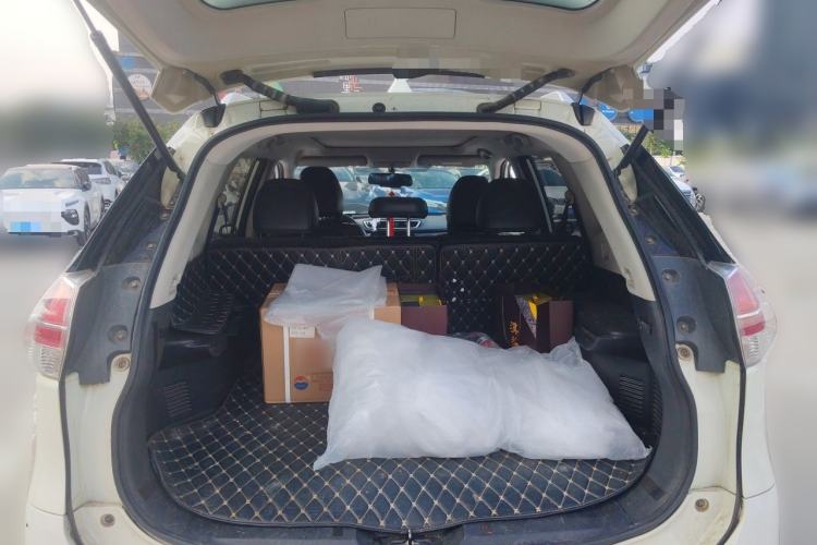 Used Nissan X-Trail 2014 2.0L CVT Comfort Edition 2WD Trunk
