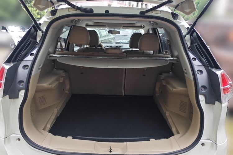 Used Nissan X-Trail 2014 2.0L CVT Comfort Edition 2WD Trunk