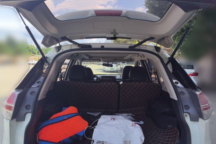 Used Nissan X-Trail 2014 2.0L CVT Comfort Edition 2WD Trunk