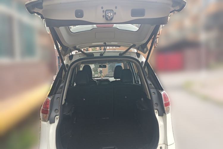 Used Nissan X-Trail 2014 2.5L CVT Luxury Edition 4WD Trunk