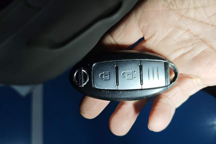 Used Nissan X-Trail 2014 2.0L CVT Comfort Edition 2WD Vehicle Key