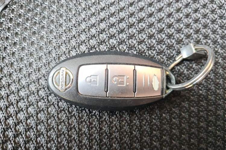 Used Nissan X-Trail 2014 2.0L CVT Comfort Edition 2WD Vehicle Key