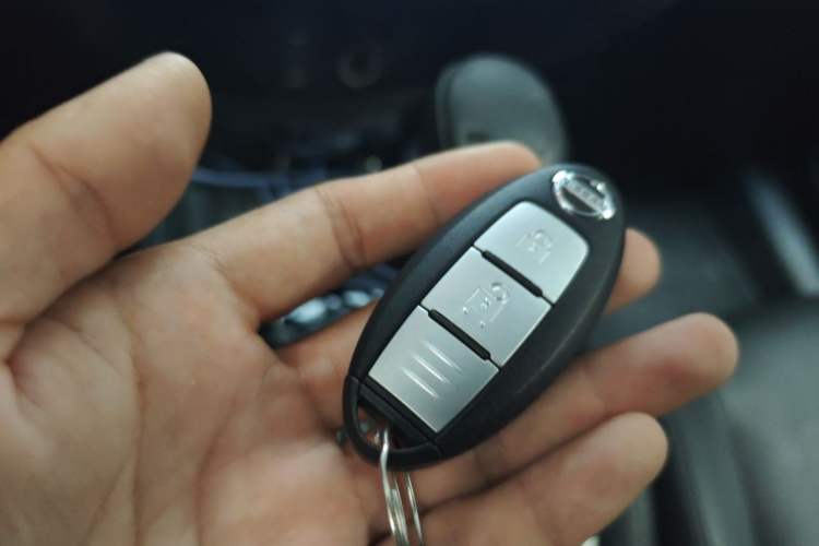 Used Nissan X-Trail 2014 2.0L CVT Smart Edition 2WD Vehicle Key