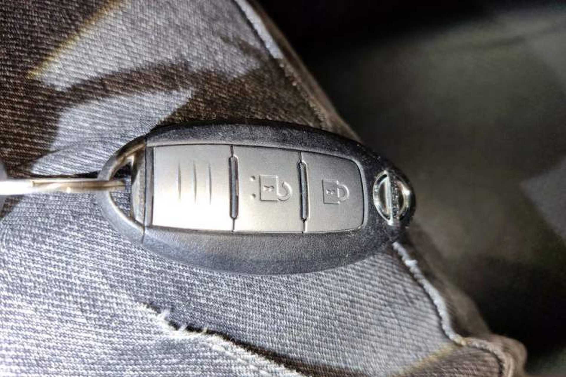 Used Nissan X-Trail 2014 2.0L CVT Comfort Edition 2WD Vehicle Key