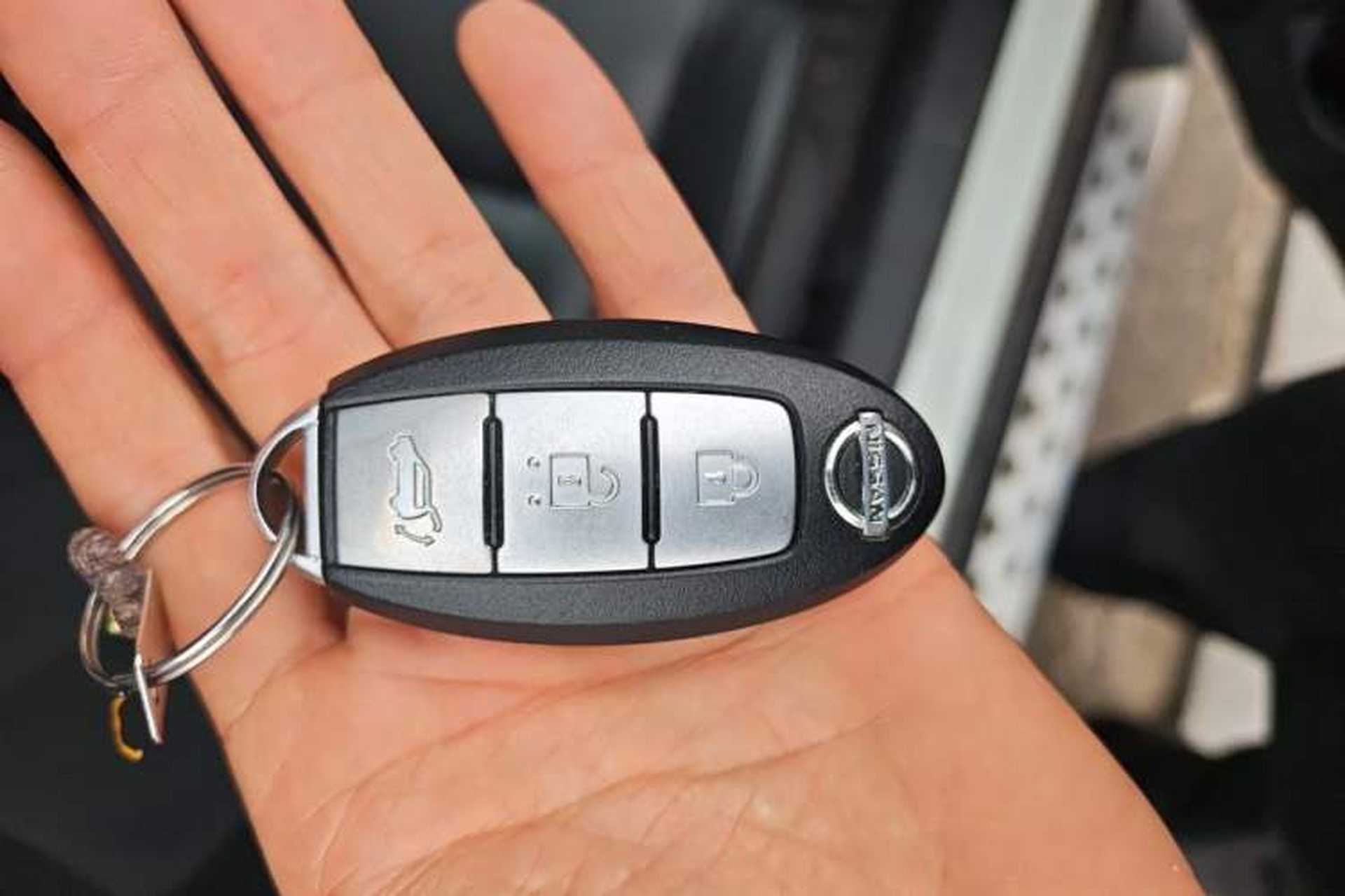 Used Nissan X-Trail 2014 2.0L CVT Comfort Edition 2WD Vehicle Key
