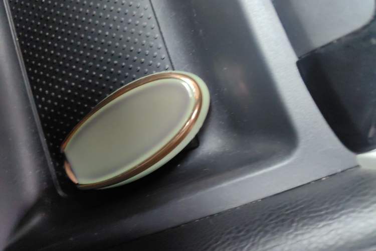 Used Nissan X-Trail 2014 2.5L CVT Luxury Edition 4WD Vehicle Key