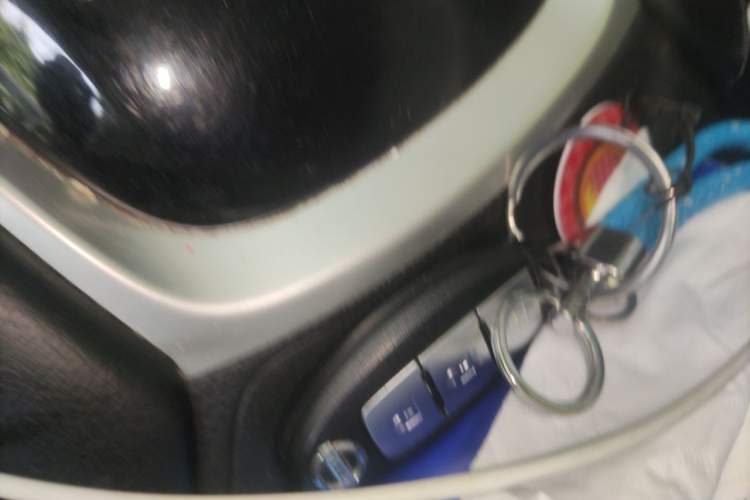 Used Nissan X-Trail 2014 2.0L CVT Comfort Edition 2WD Vehicle Key