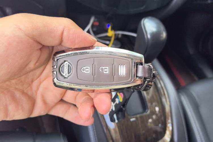 Used Nissan X-Trail 2014 2.0L CVT Comfort Edition 2WD Vehicle Key
