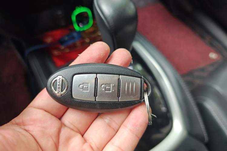 Used Nissan X-Trail 2014 2.0L CVT Comfort Edition 2WD Vehicle Key