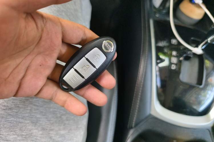 Used Nissan X-Trail 2014 2.0L CVT Comfort Edition 2WD Vehicle Key