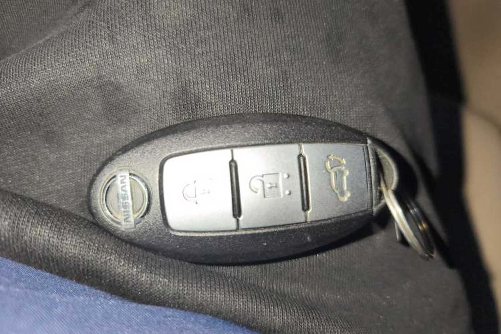 Used Nissan X-Trail 2014 2.5L CVT Luxury Edition 4WD Vehicle Key