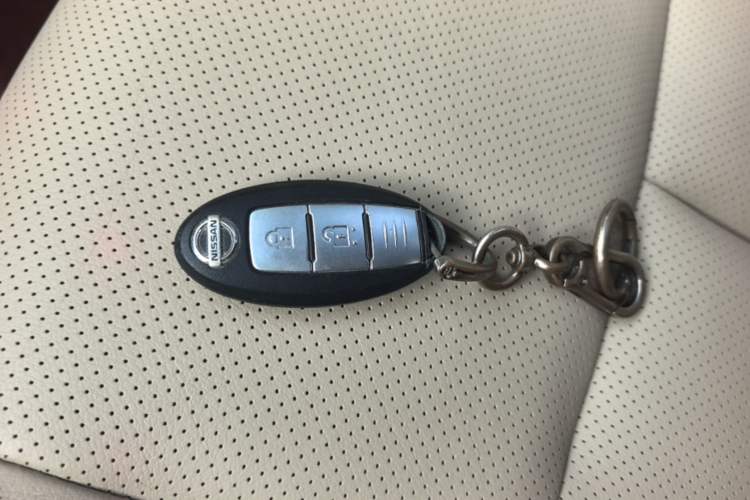 Used Nissan X-Trail 2014 2.0L CVT Comfort Edition 2WD Vehicle Key