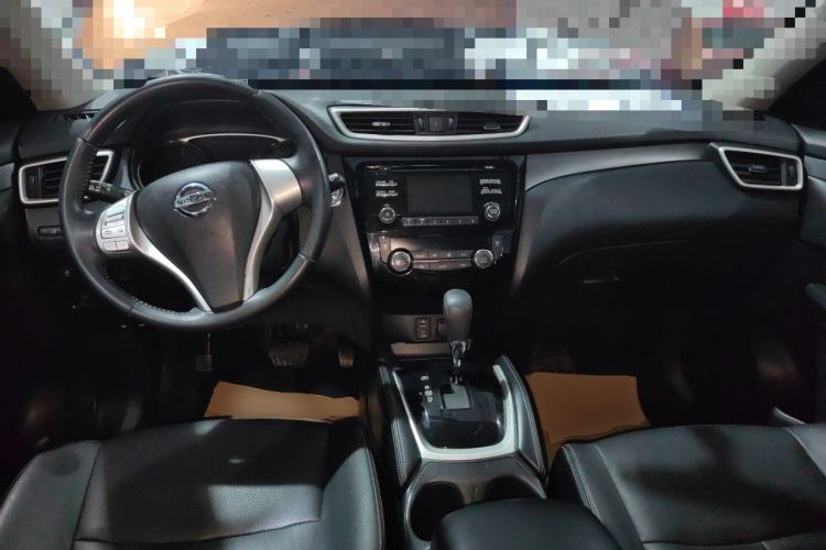 Used Nissan X-Trail 2014 2.0L CVT Comfort Edition 2WD Center Console