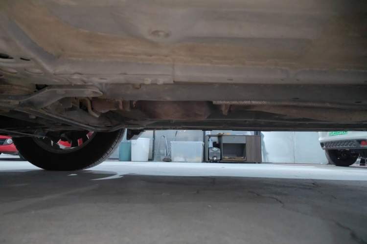 Used Nissan X-Trail 2014 2.0L CVT Comfort Edition 2WD Chassis Front Left