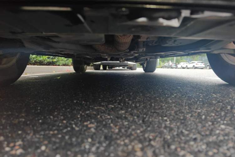 Used Nissan X-Trail 2014 2.5L CVT Leading Edition 4WD Chassis Front