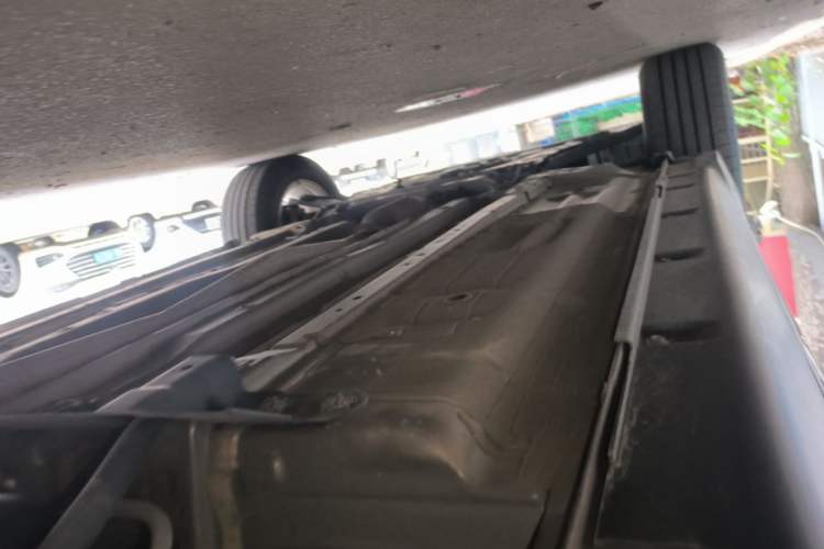 Used Nissan X-Trail 2014 2.0L CVT Comfort Edition 2WD Chassis Rear Left