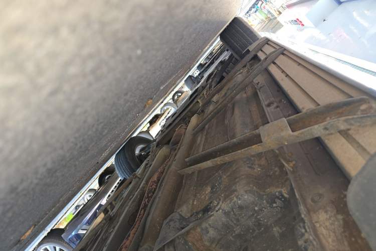 Used Nissan X-Trail 2014 2.0L CVT Comfort Edition 2WD Chassis Rear Left