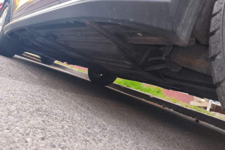 Used Nissan X-Trail 2014 2.0L CVT Comfort Edition 2WD Chassis Rear Left
