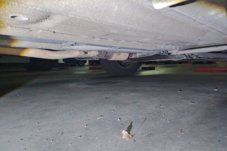 Used Nissan X-Trail 2014 2.5L CVT Leading Edition 4WD Chassis Rear Left