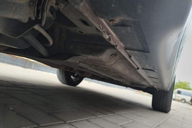 Used Nissan X-Trail 2014 2.0L CVT Comfort Edition 2WD Chassis Rear Right