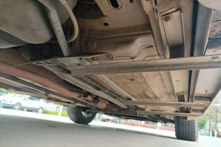 Used Nissan X-Trail 2014 2.0L CVT Comfort Edition 2WD Chassis Rear Right