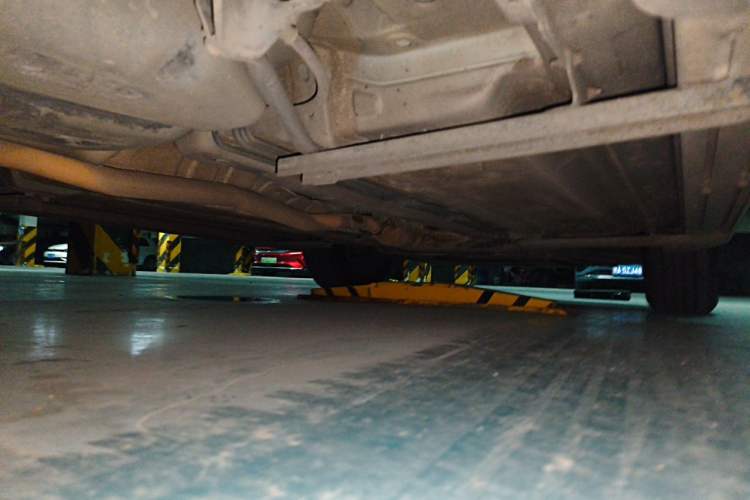 Used Nissan X-Trail 2014 2.0L CVT Comfort Edition 2WD Chassis Rear Right
