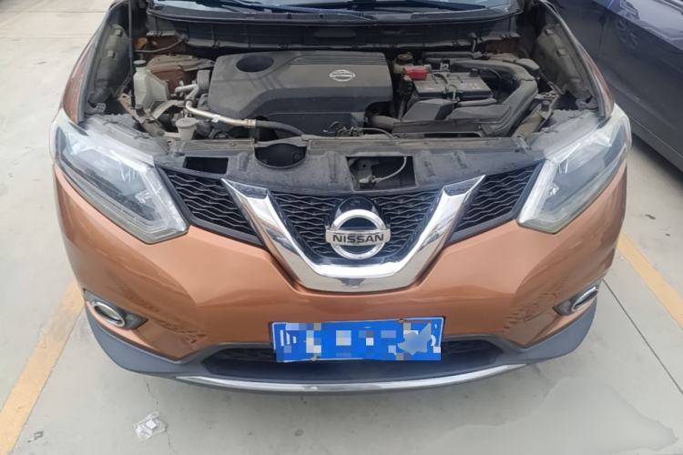 Used Nissan X-Trail 2014 2.5L CVT Luxury Edition 4WD Engine Bay