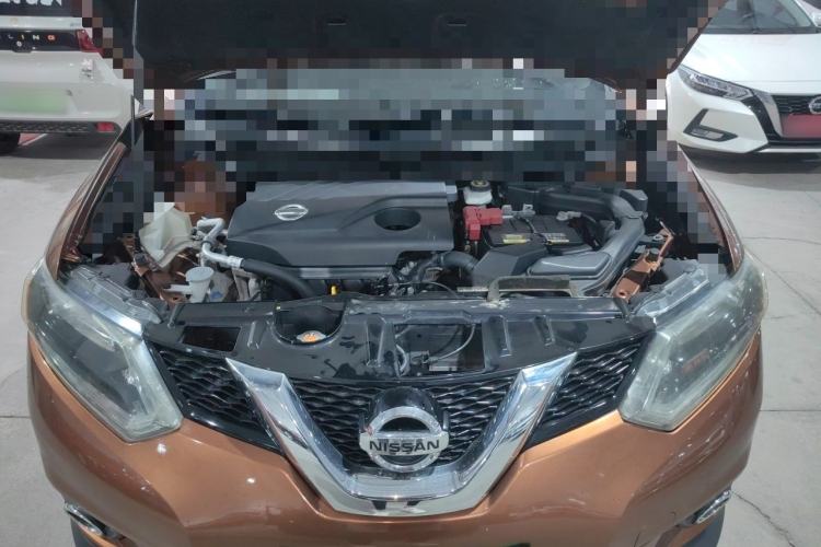 Used Nissan X-Trail 2014 2.0L CVT Comfort Edition 2WD Engine Bay