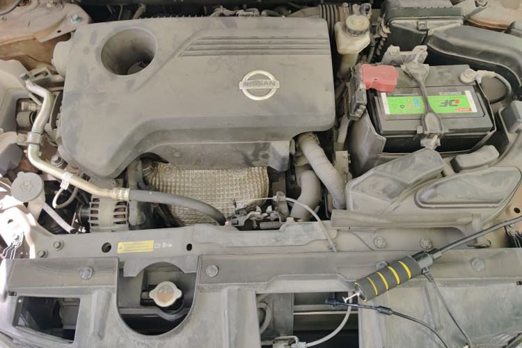 Used Nissan X-Trail 2014 2.5L CVT Luxury Edition 4WD Engine Bay