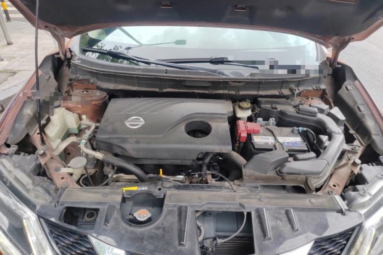 Used Nissan X-Trail 2014 2.0L CVT Comfort Edition 2WD Engine Bay