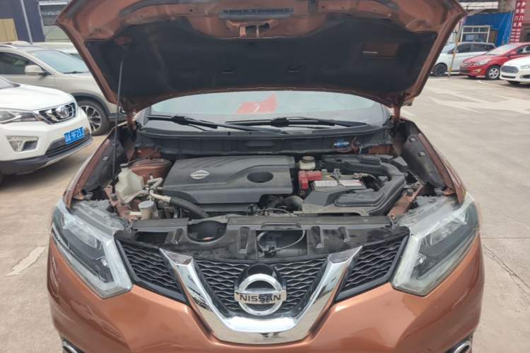 Used Nissan X-Trail 2014 2.0L CVT Comfort Edition 2WD Engine Bay