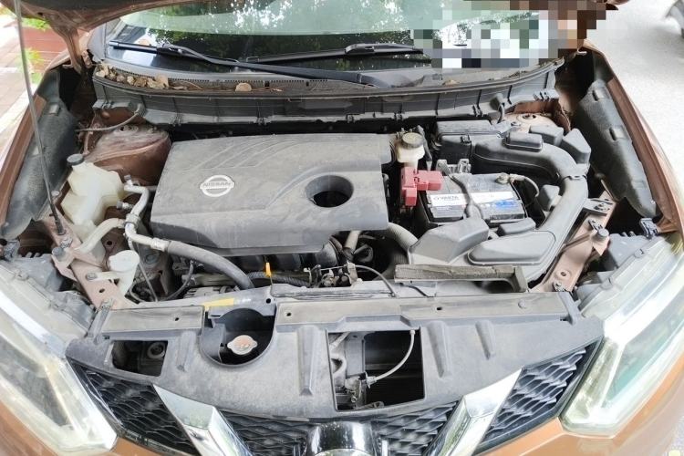 Used Nissan X-Trail 2014 2.0L CVT Comfort Edition 2WD Engine Bay