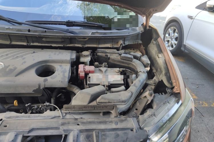 Used Nissan X-Trail 2014 2.0L CVT Comfort Edition 2WD Engine Bay Left