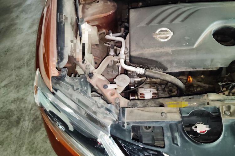 Used Nissan X-Trail 2014 2.0L CVT Comfort Edition 2WD Engine Bay Right