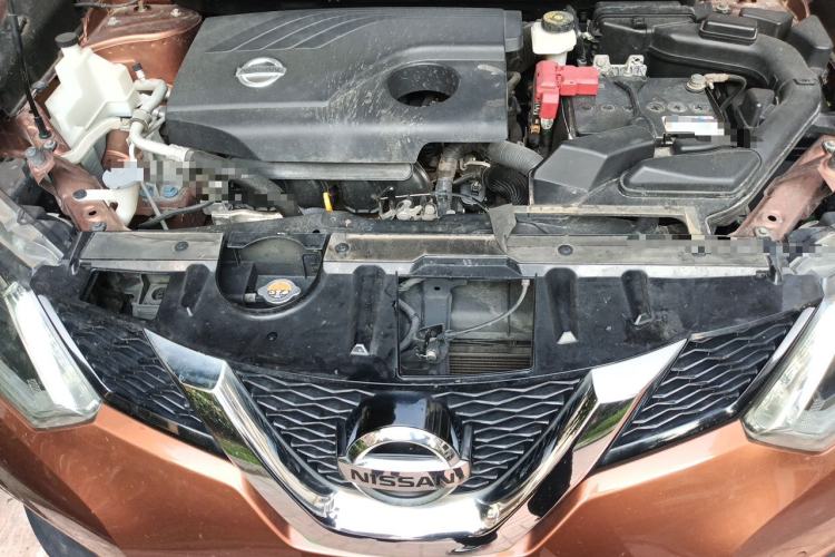 Used Nissan X-Trail 2014 2.0L CVT Smart Edition 2WD Engine Bay