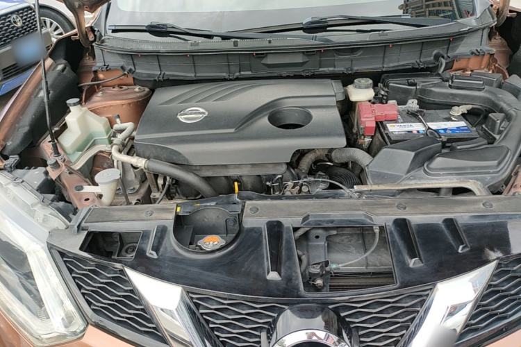 Used Nissan X-Trail 2014 2.0L CVT Comfort Edition 2WD Engine Bay