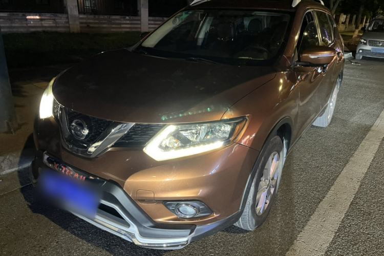 Used Nissan X-Trail 2014 2.0L CVT Comfort Edition 2WD Exterior 2