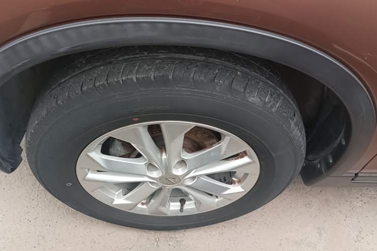 Used Nissan X-Trail 2014 2.0L CVT Comfort Edition 2WD Exterior 2