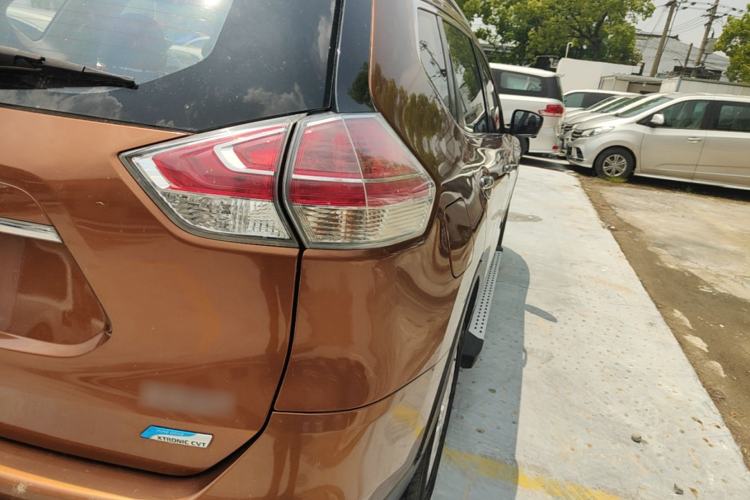 Used Nissan X-Trail 2014 2.0L CVT Comfort Edition 2WD Exterior 3