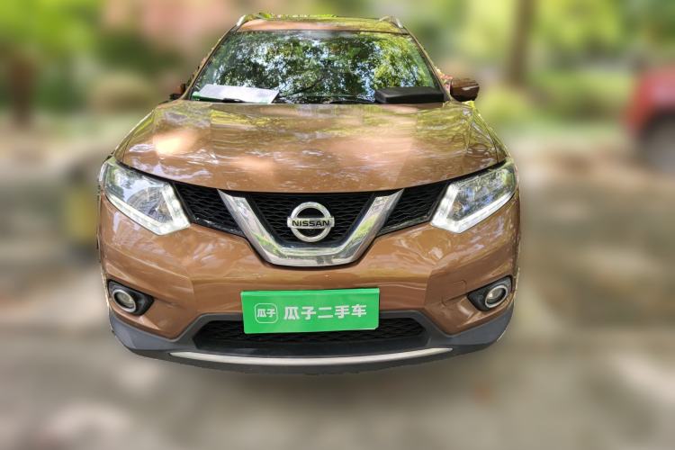 Used Nissan X-Trail 2014 2.5L CVT Luxury Edition 4WD Front