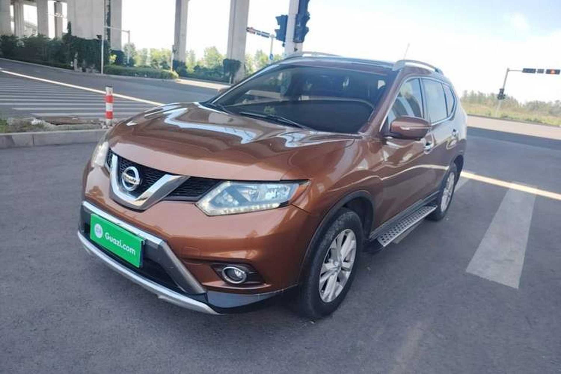 Used Nissan X-Trail 2014 2.0L CVT Comfort Edition 2WD Front Left 45 Deg