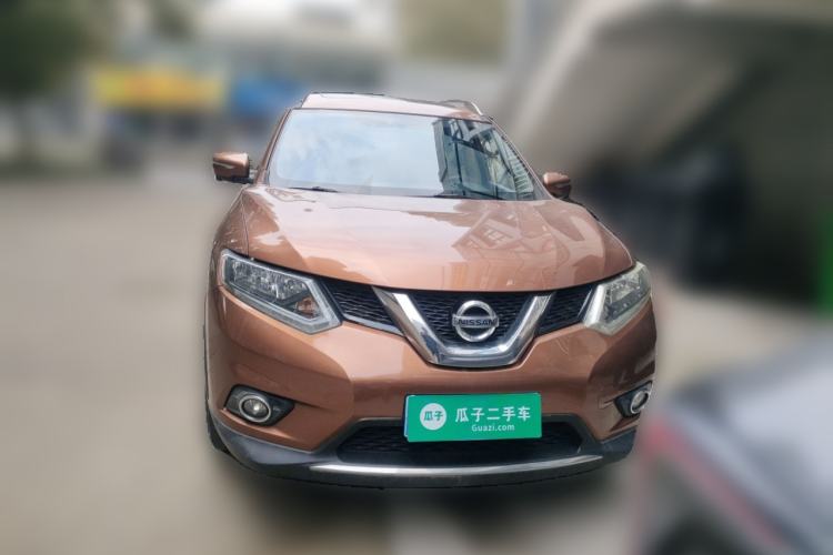 Used Nissan X-Trail 2014 2.5L CVT Luxury Edition 4WD Front
