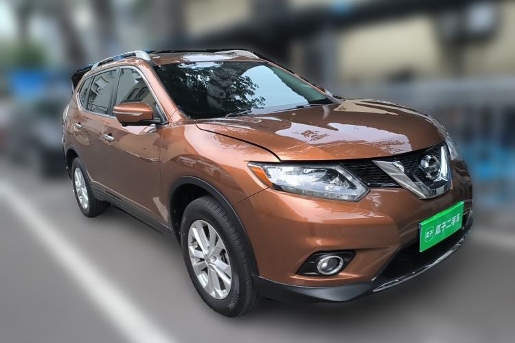 Used Nissan X-Trail 2014 2.0L CVT Comfort Edition 2WD Front Right 45 Deg