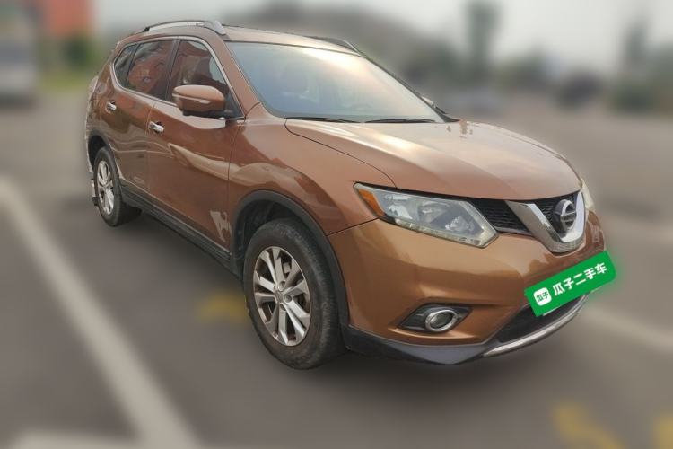 Used Nissan X-Trail 2014 2.0L CVT Comfort Edition 2WD Front Right 45 Deg