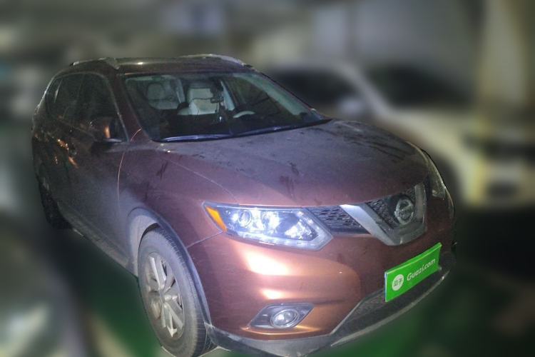 Used Nissan X-Trail 2014 2.5L CVT Luxury Edition 4WD Front Right 45 Deg