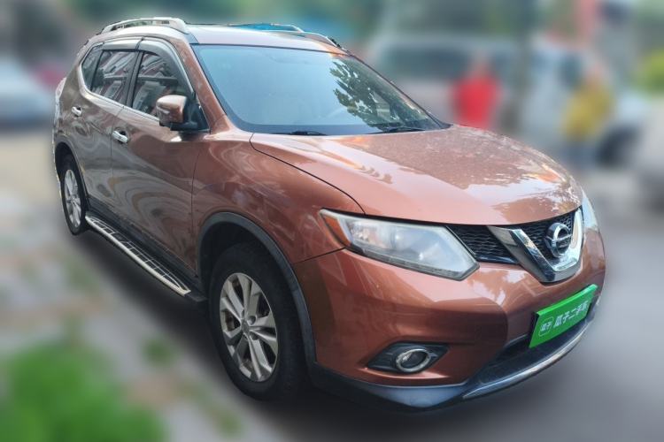 Used Nissan X-Trail 2014 2.0L CVT Comfort Edition 2WD Front Right 45 Deg