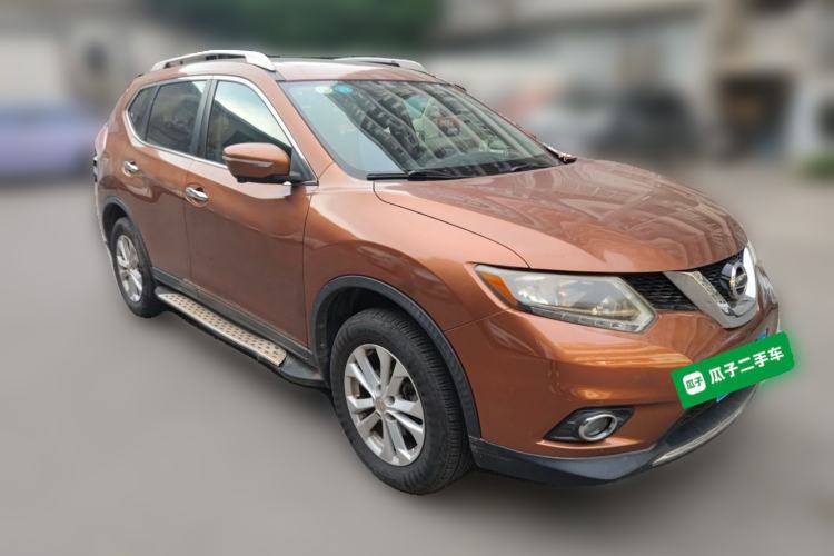 Used Nissan X-Trail 2014 2.0L CVT Comfort Edition 2WD Front Right 45 Deg