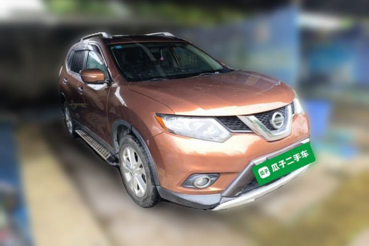 Used Nissan X-Trail 2014 2.0L CVT Comfort Edition 2WD Front Right 45 Deg