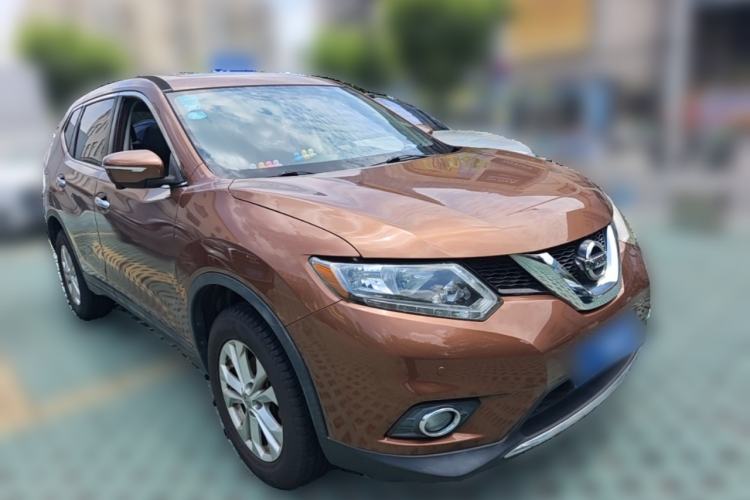 Used Nissan X-Trail 2014 2.0L CVT Comfort Edition 2WD Front Right 45 Deg