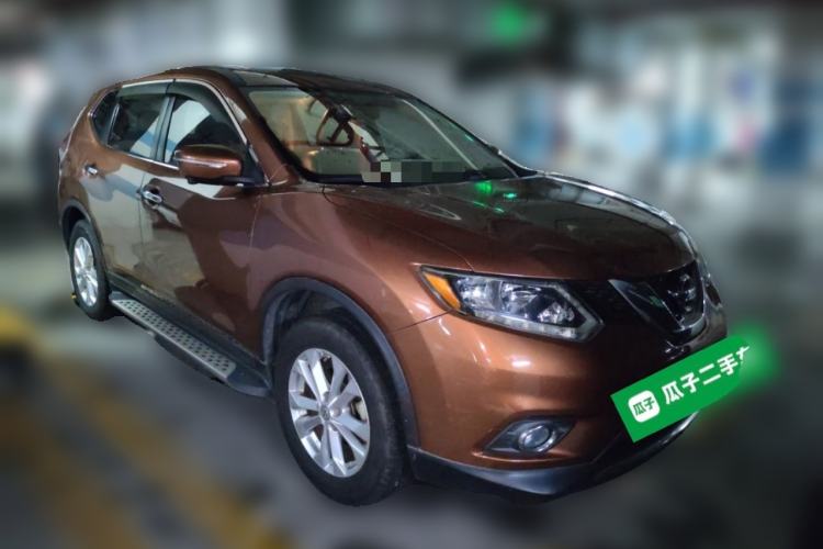 Used Nissan X-Trail 2014 2.0L CVT Smart Edition 2WD Front Right 45 Deg